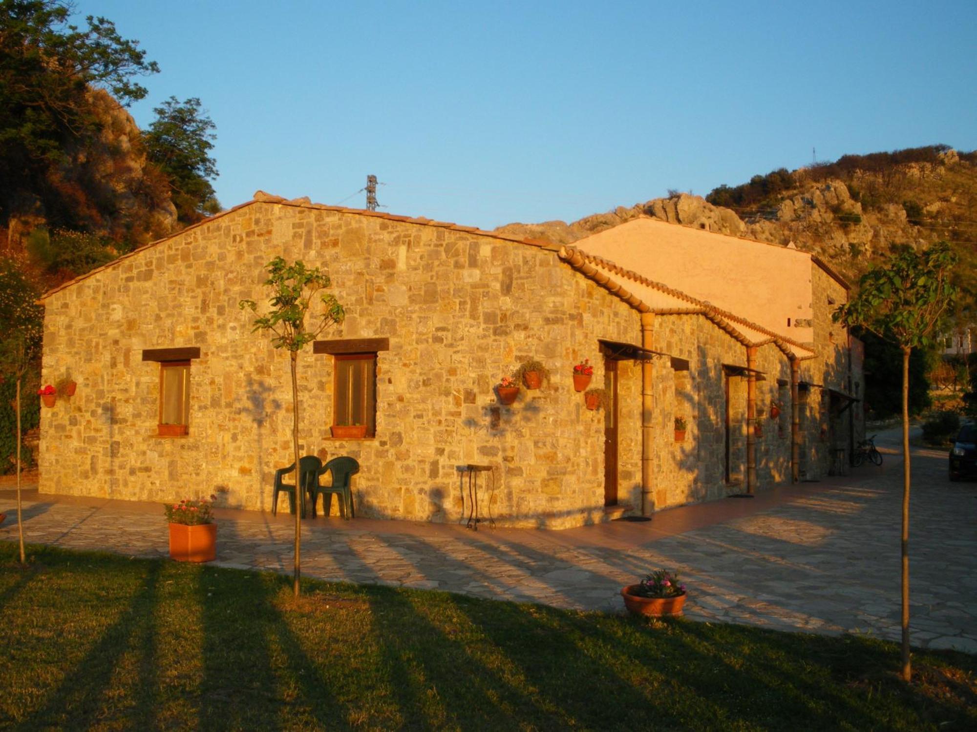 Mandra Chiusilla Villa Collesano Bagian luar foto